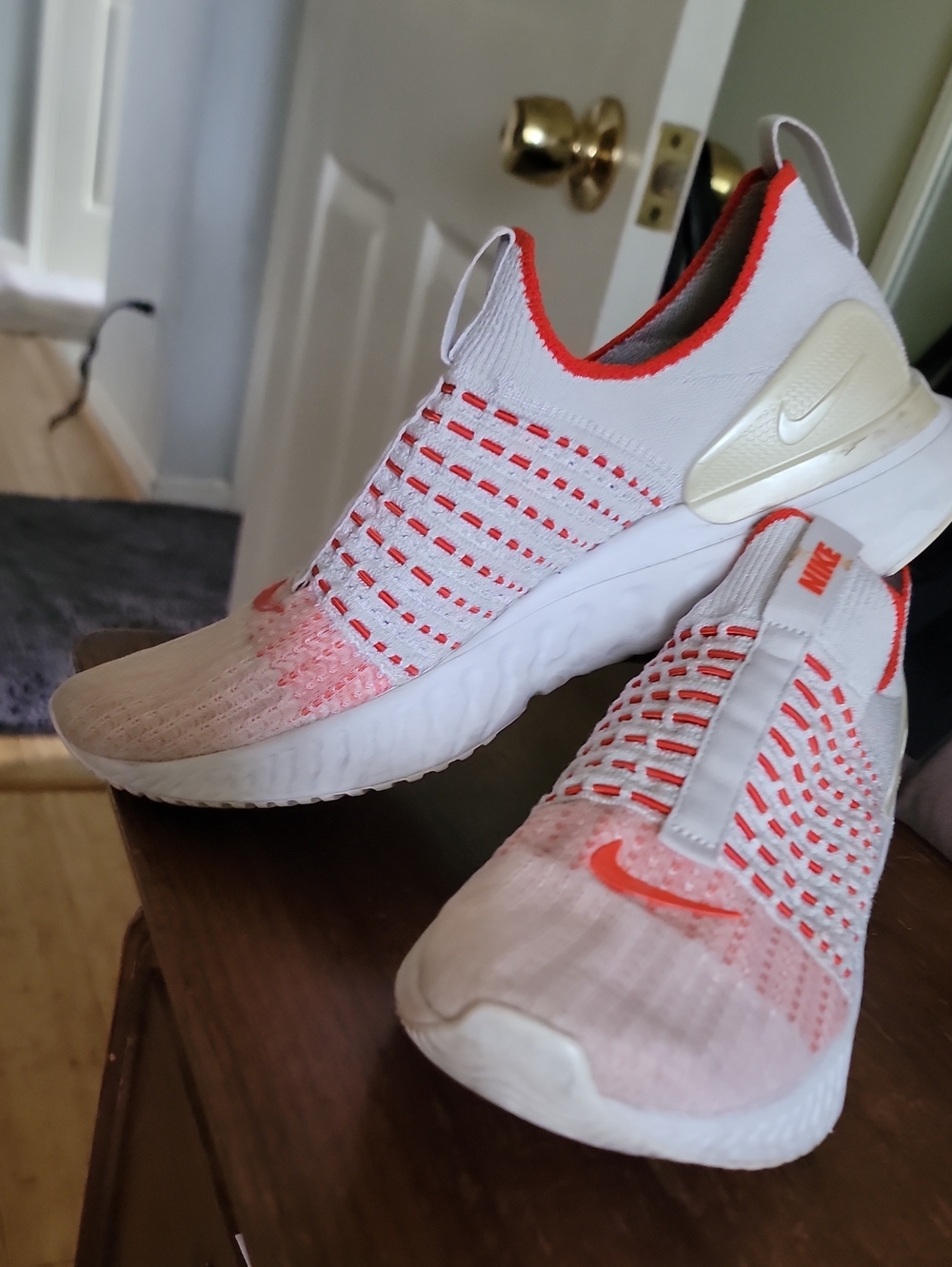 Nike Women’s Flyknit Slip-On Running Shoes - White/Coral